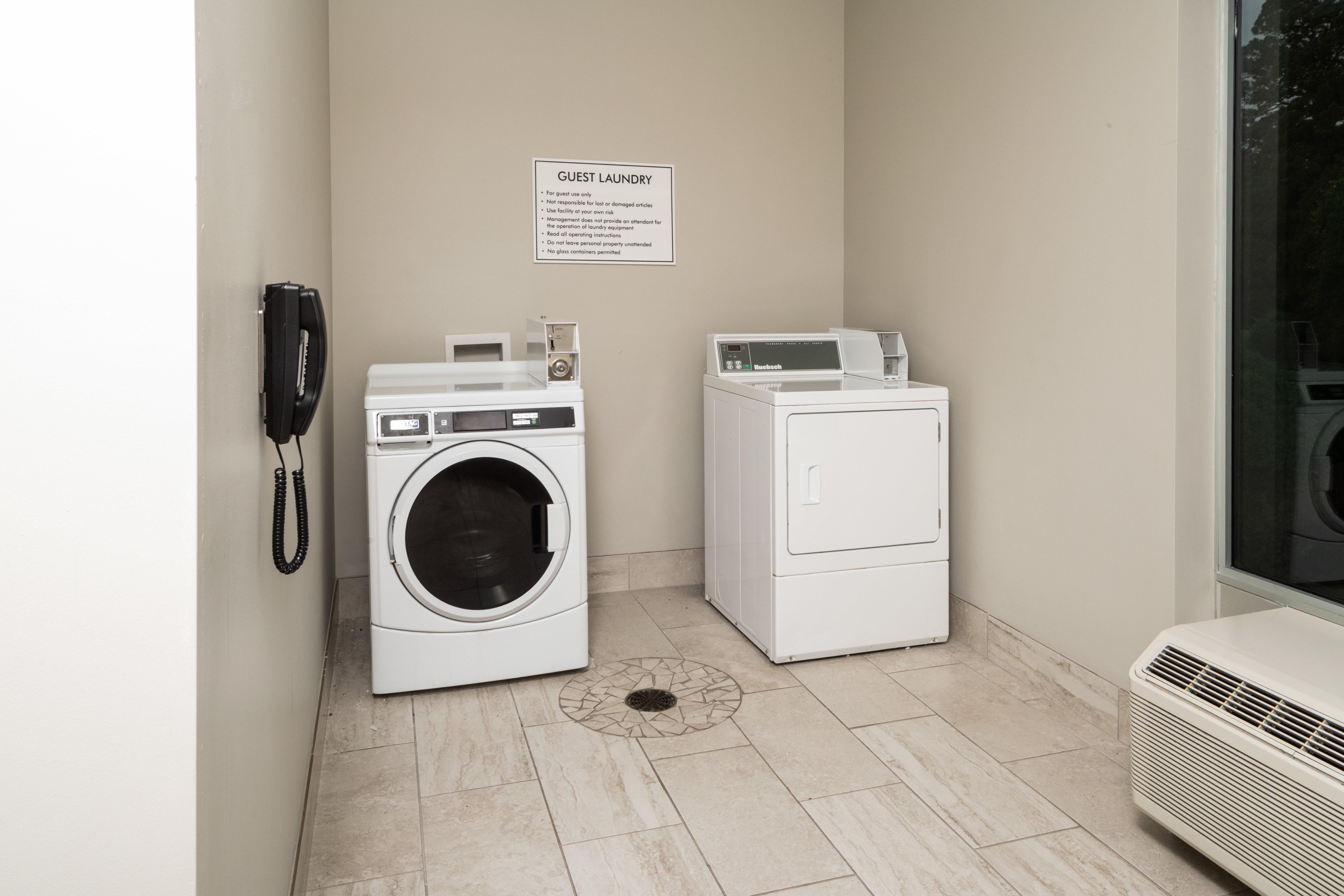Holiday Inn Express & Suites Memphis Arpt Elvis Presley Blv By Ihg Exteriör bild