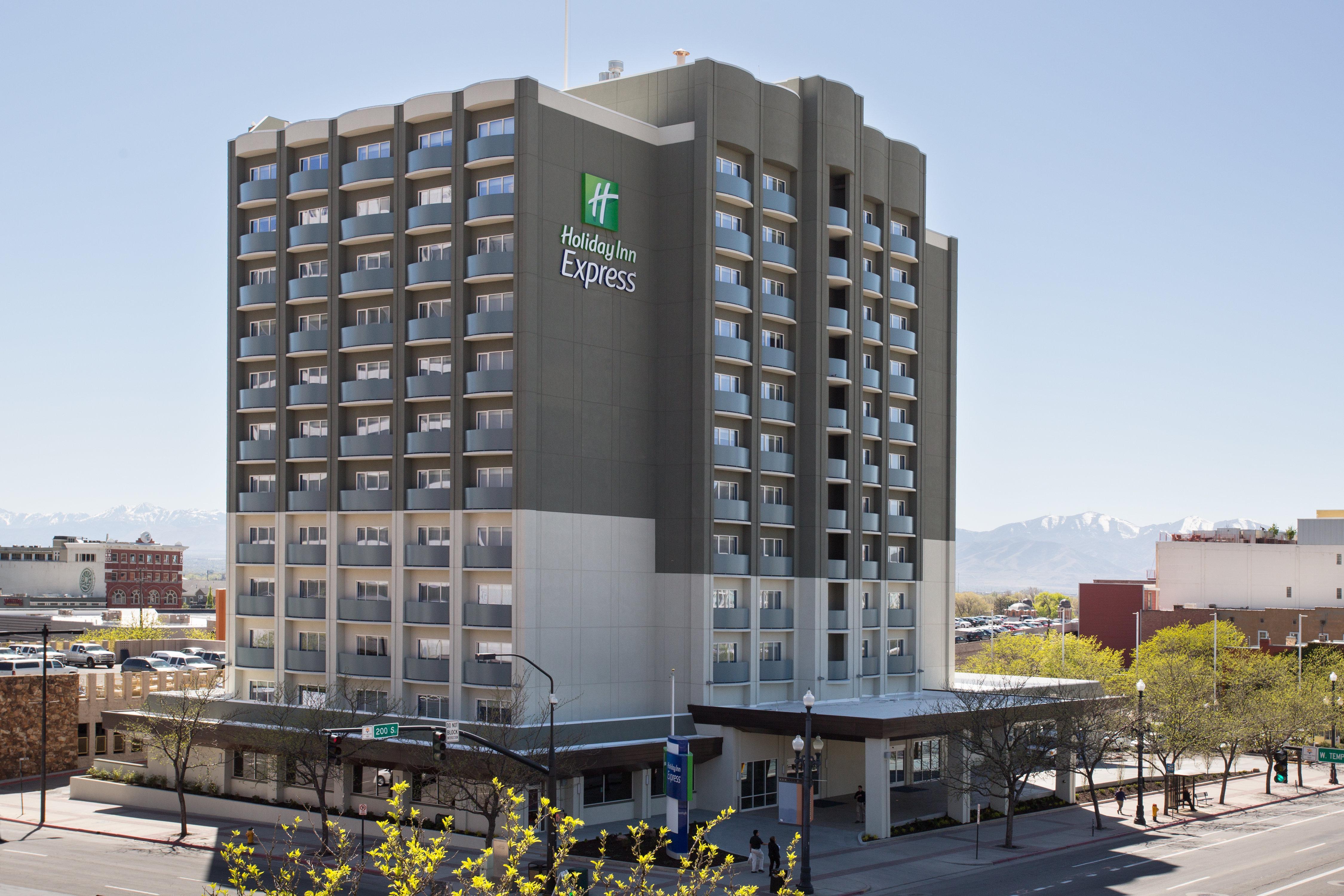 Holiday Inn Express & Suites Memphis Arpt Elvis Presley Blv By Ihg Exteriör bild